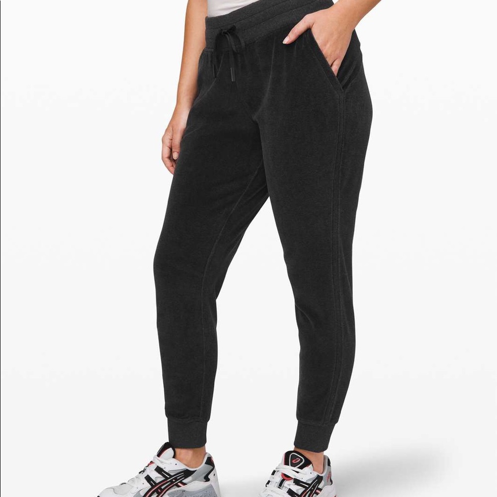 Lululemon velour warm down joggers